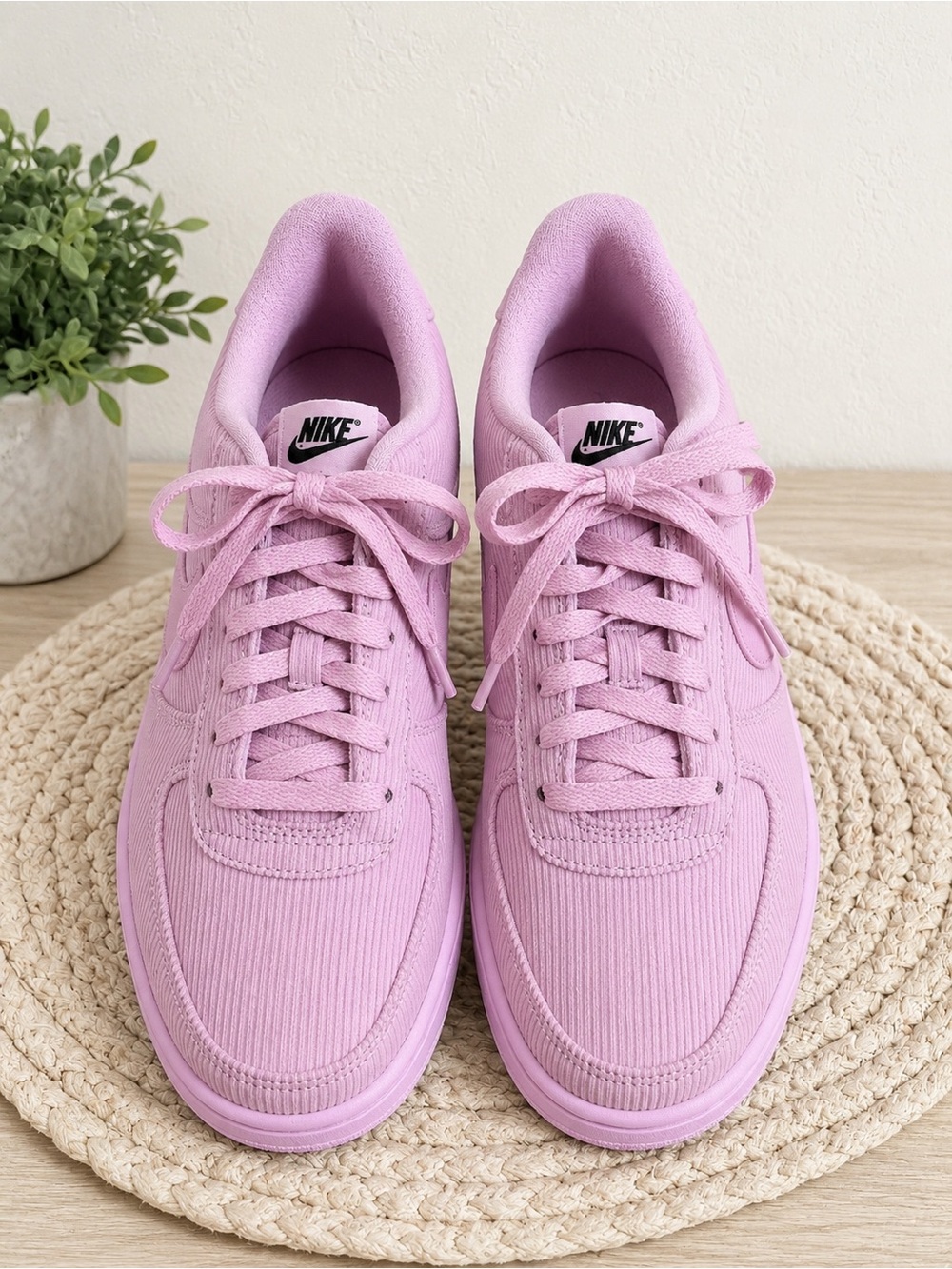 Nike Air Force 1 ‘07 LV8 Corduroy Sneakers – Pink | Women’s US 7.5